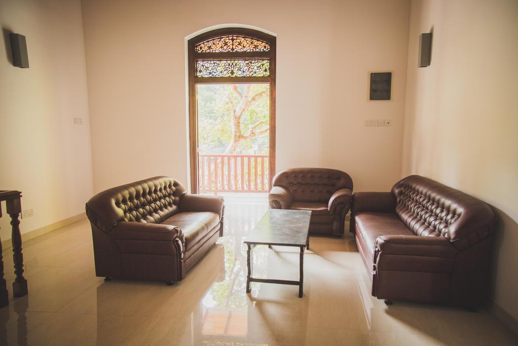 Villa Frangipani Galle Buitenkant foto