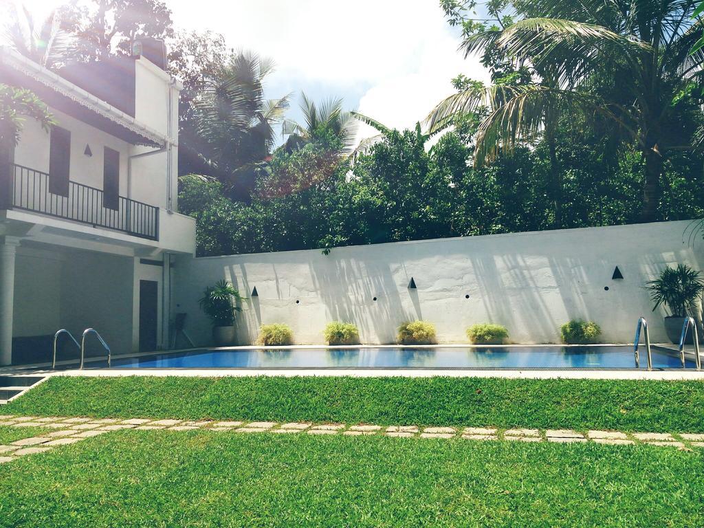 Villa Frangipani Galle Buitenkant foto