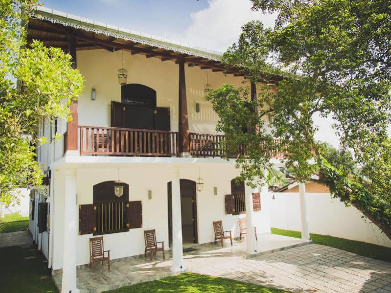 Villa Frangipani Galle Buitenkant foto