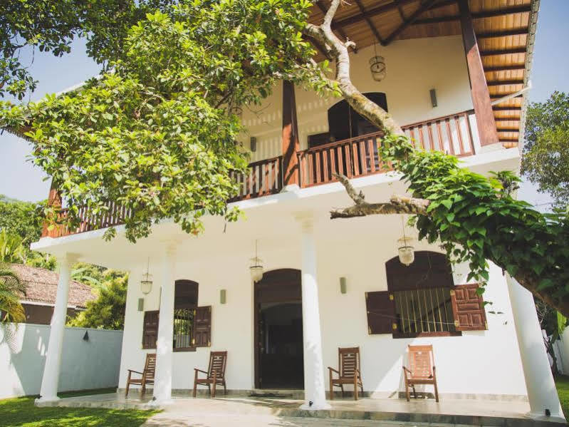 Villa Frangipani Galle Buitenkant foto